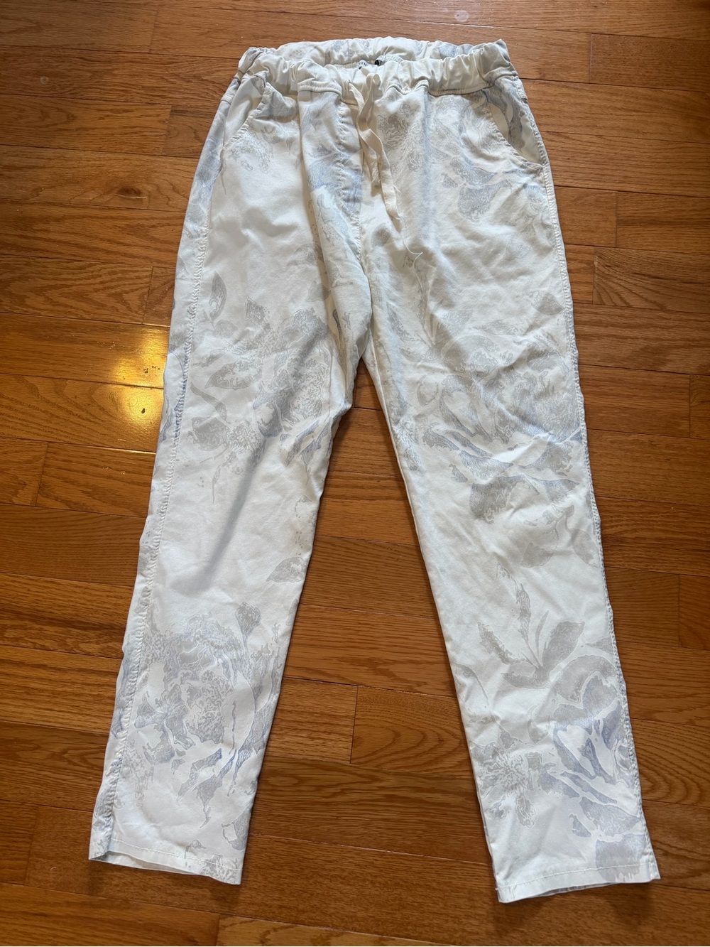 Women's  White Floral Jacquard Pants